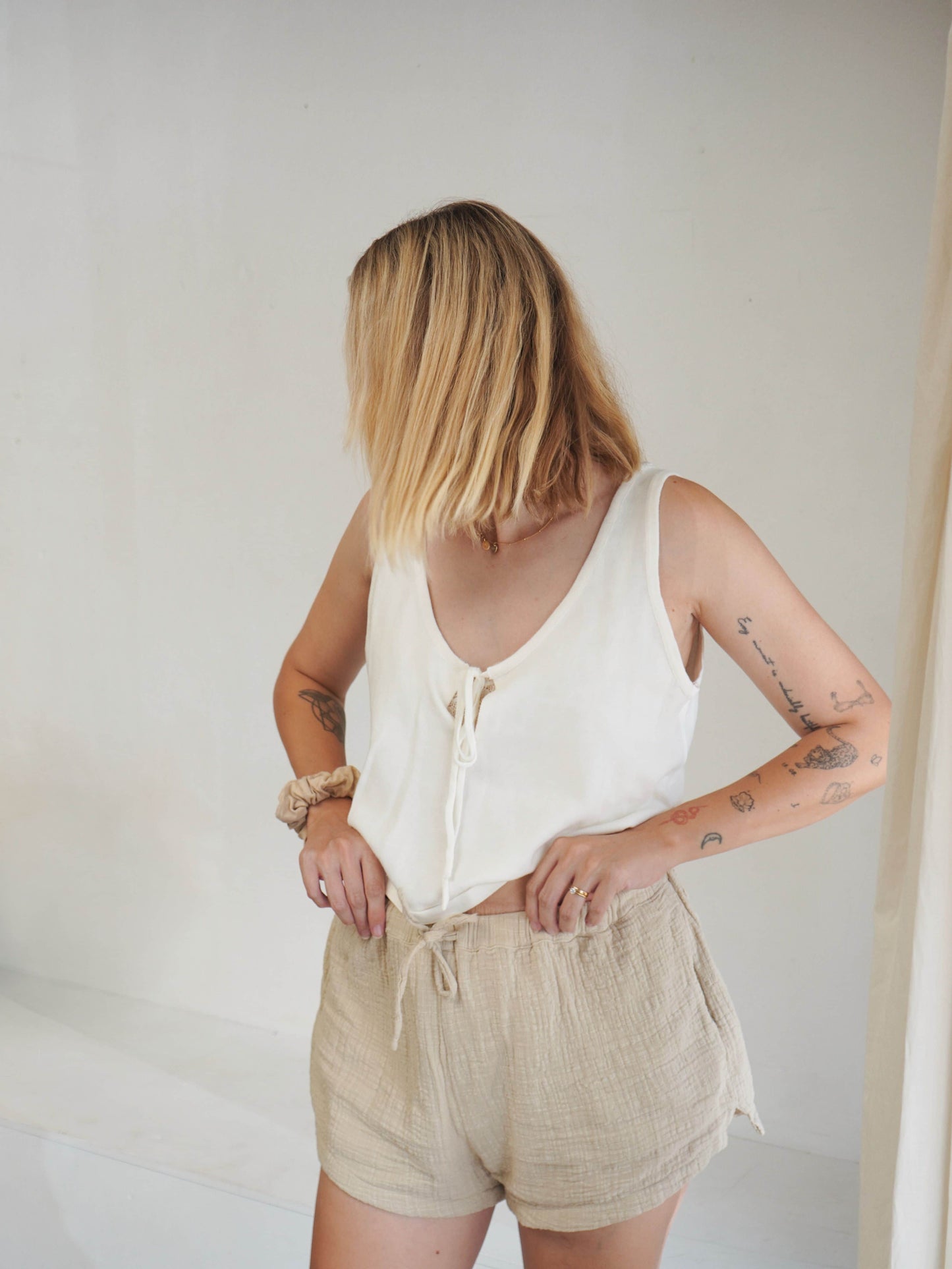 ROMY TOP | MILK (WOMEN'S)