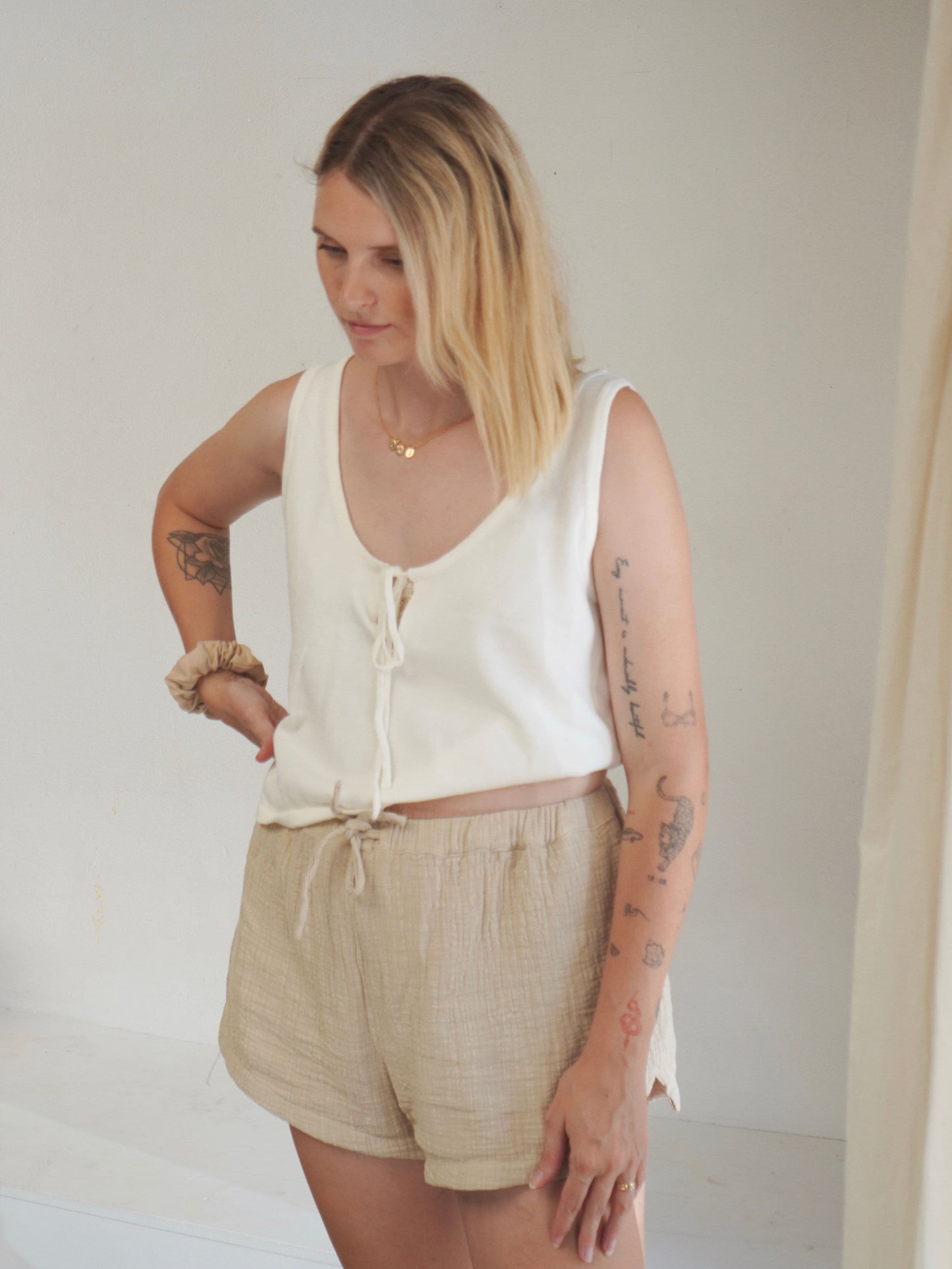 ROMY TOP | MILK (WOMEN'S)