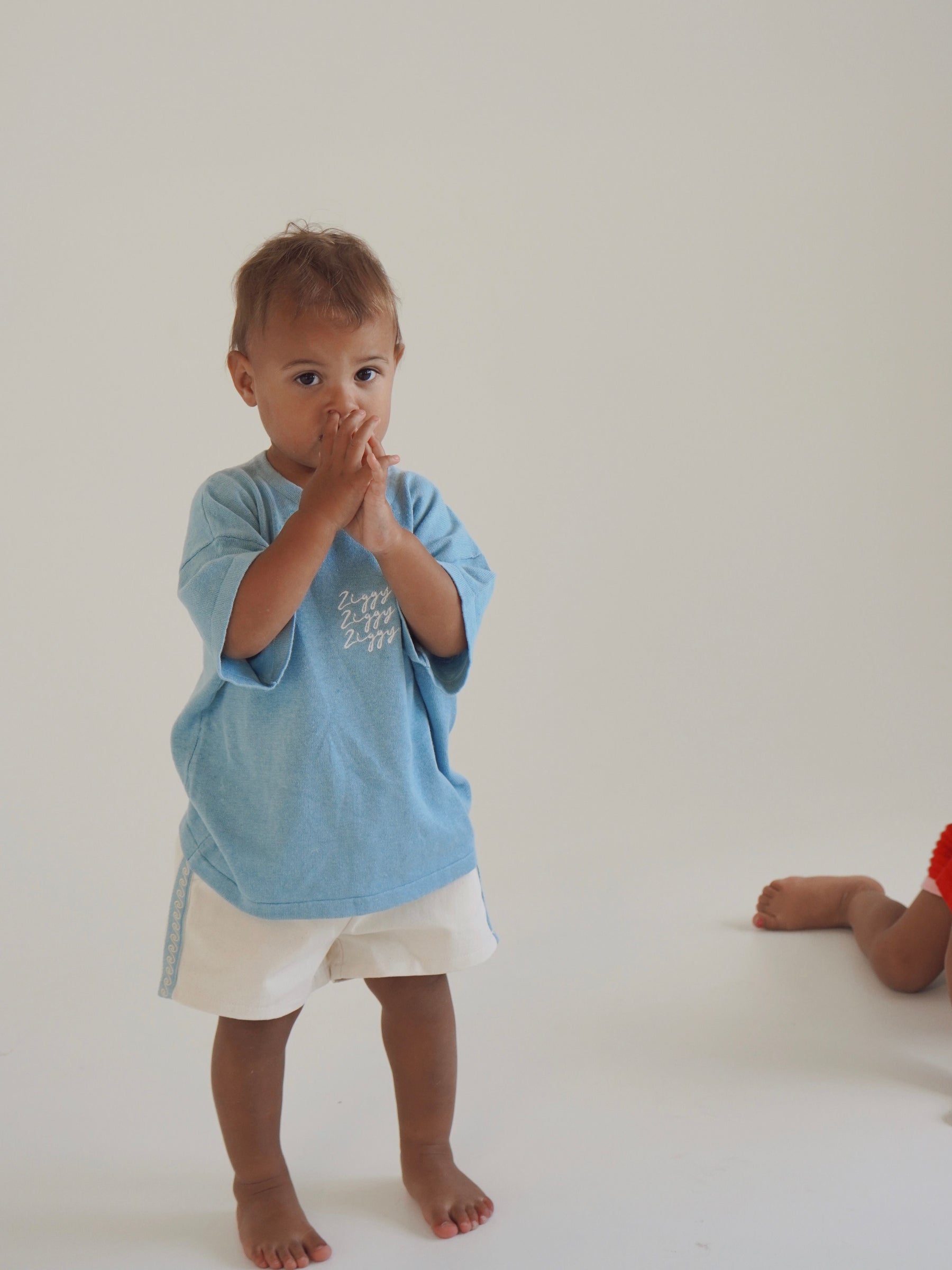 SIGNATURE TEE | ATIS (KIDS) - ZIGGY LOU FIESTA