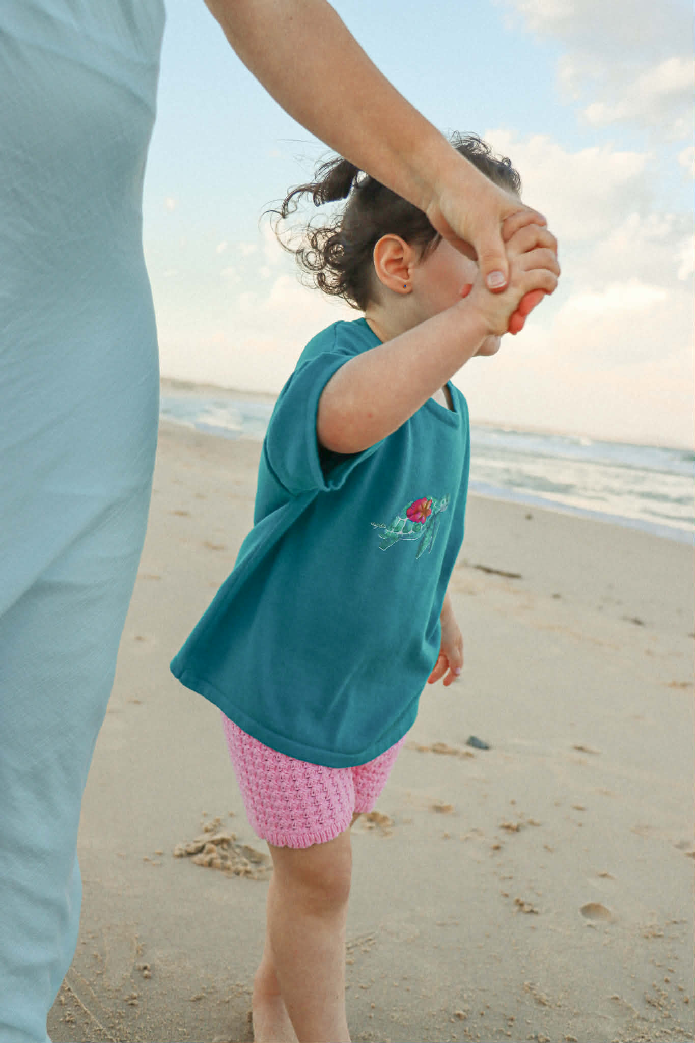 Turtle Reef Tee | Turquoise | Limited Release (10% donated)