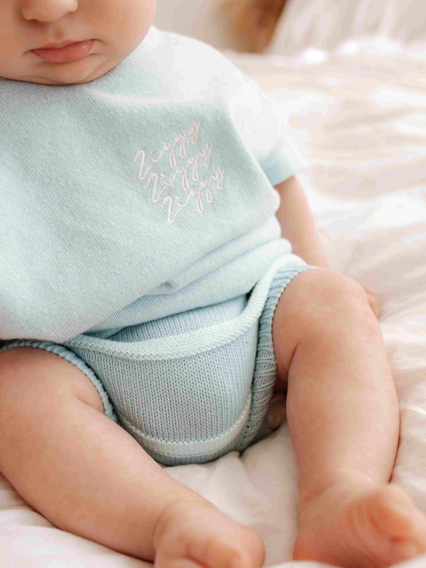 BLOOMERS | BLU