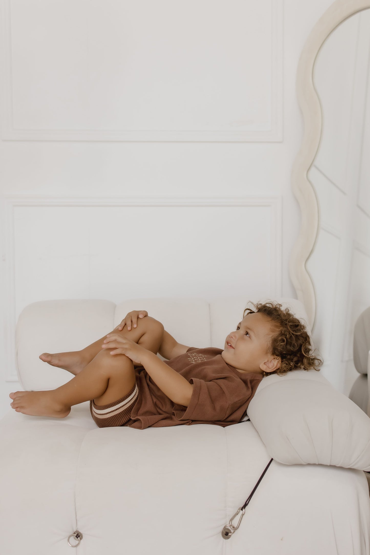 SIGNATURE TEE | CHOCOLATE (KIDS)