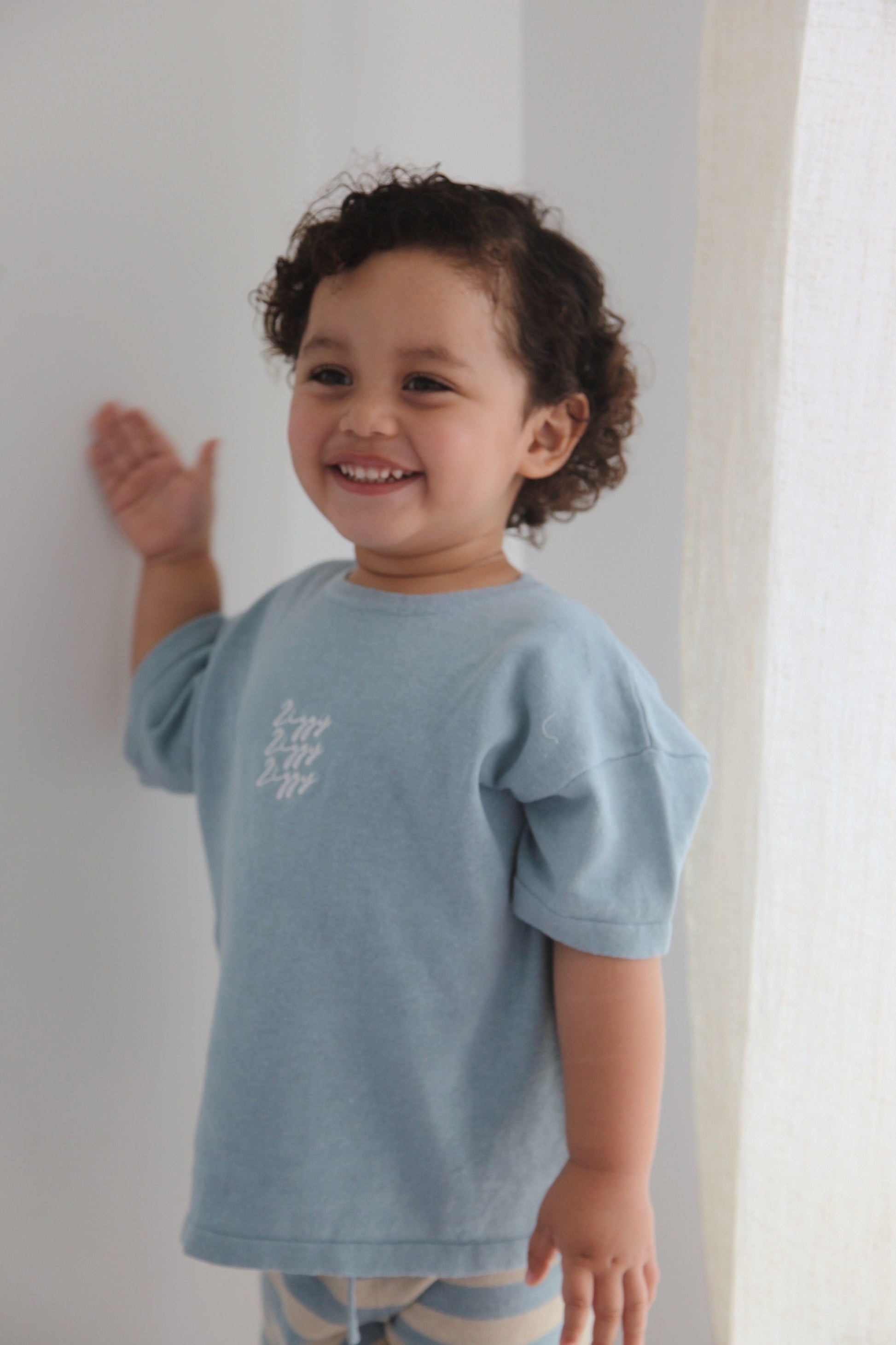 SIGNATURE TEE | ATIS (KIDS) - ZIGGY LOU FIESTA