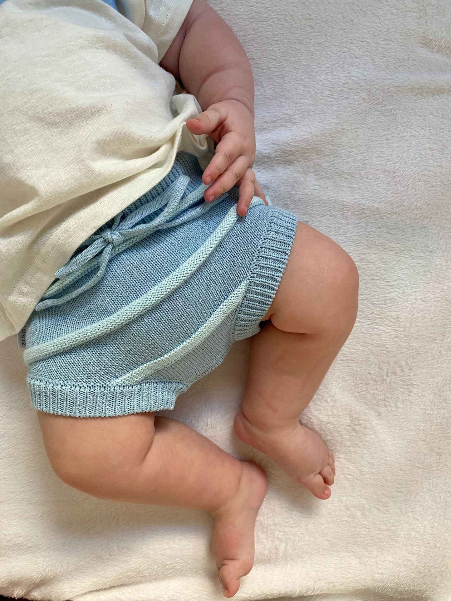 BLOOMERS | BLU