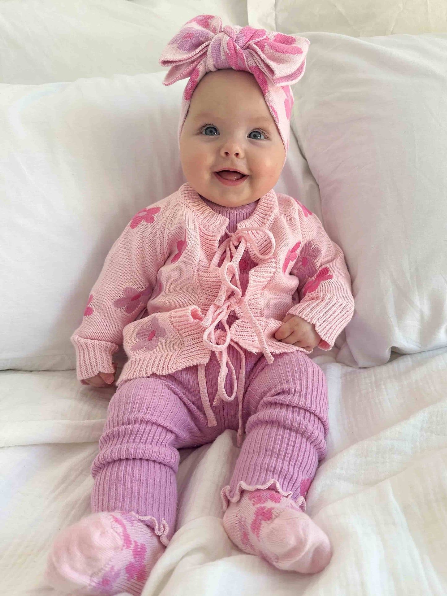 SOCKS | CORA (GRACE)