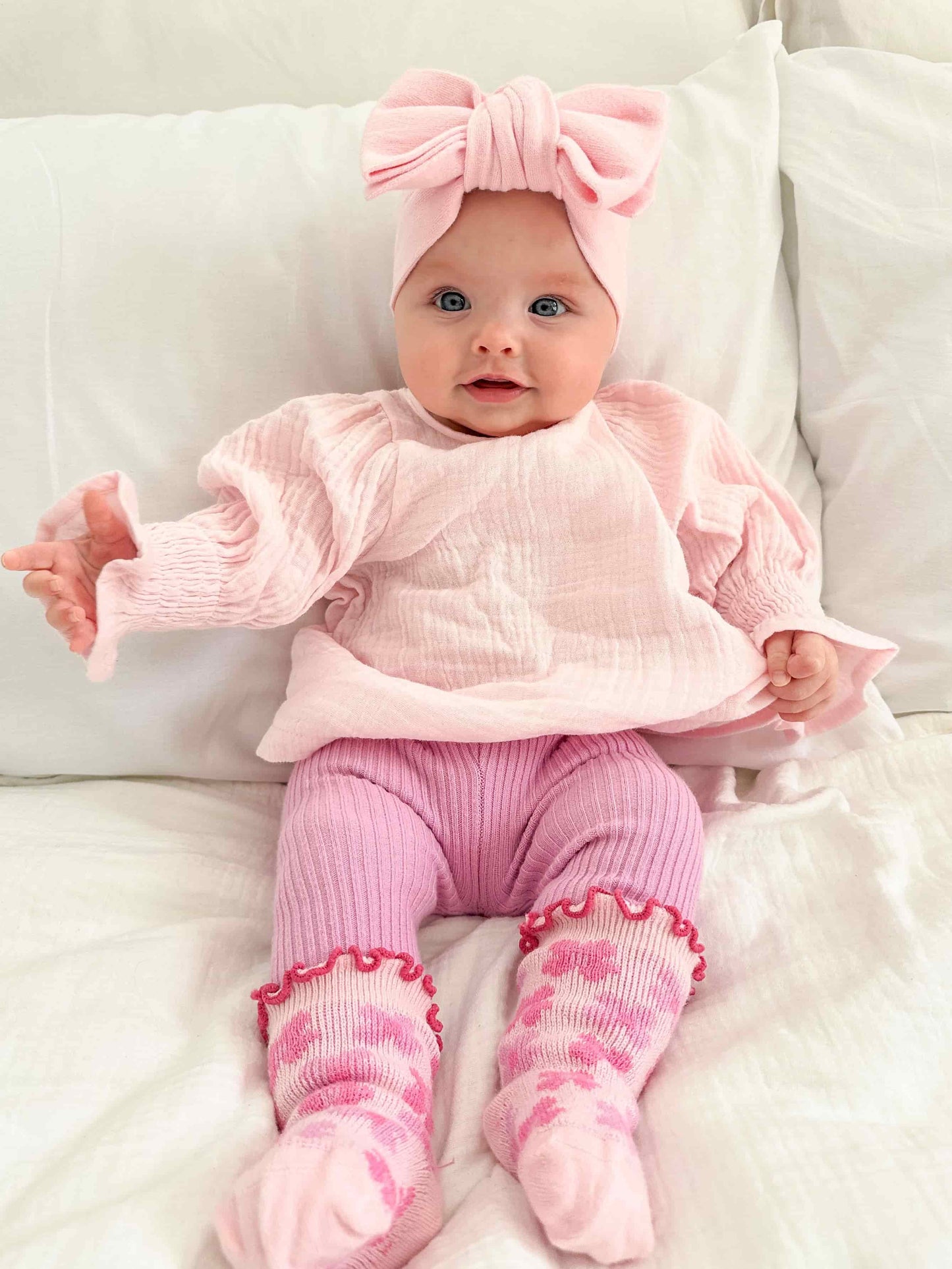 SOCKS | CORA (GRACE)