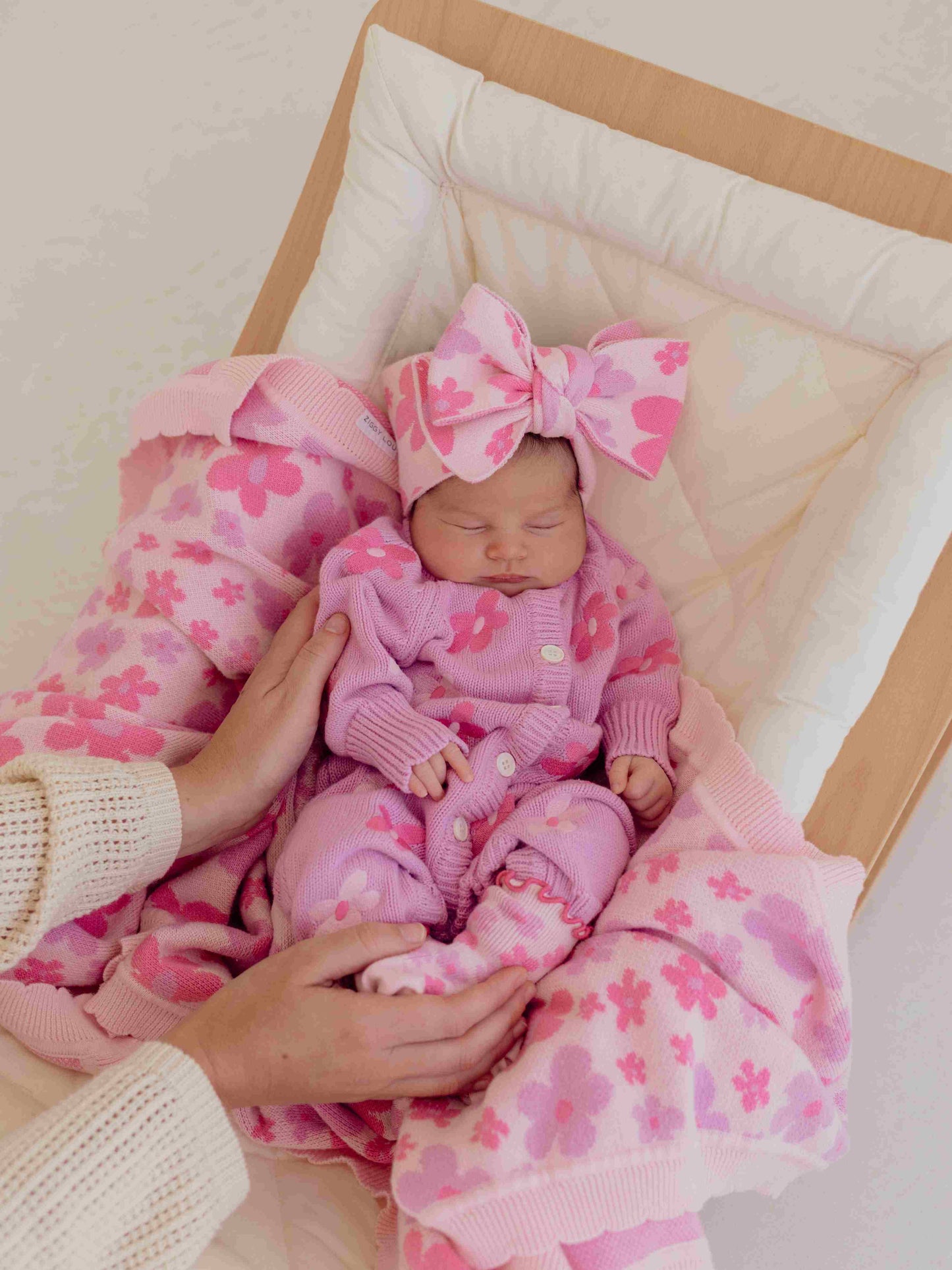 BLANKET | CORA