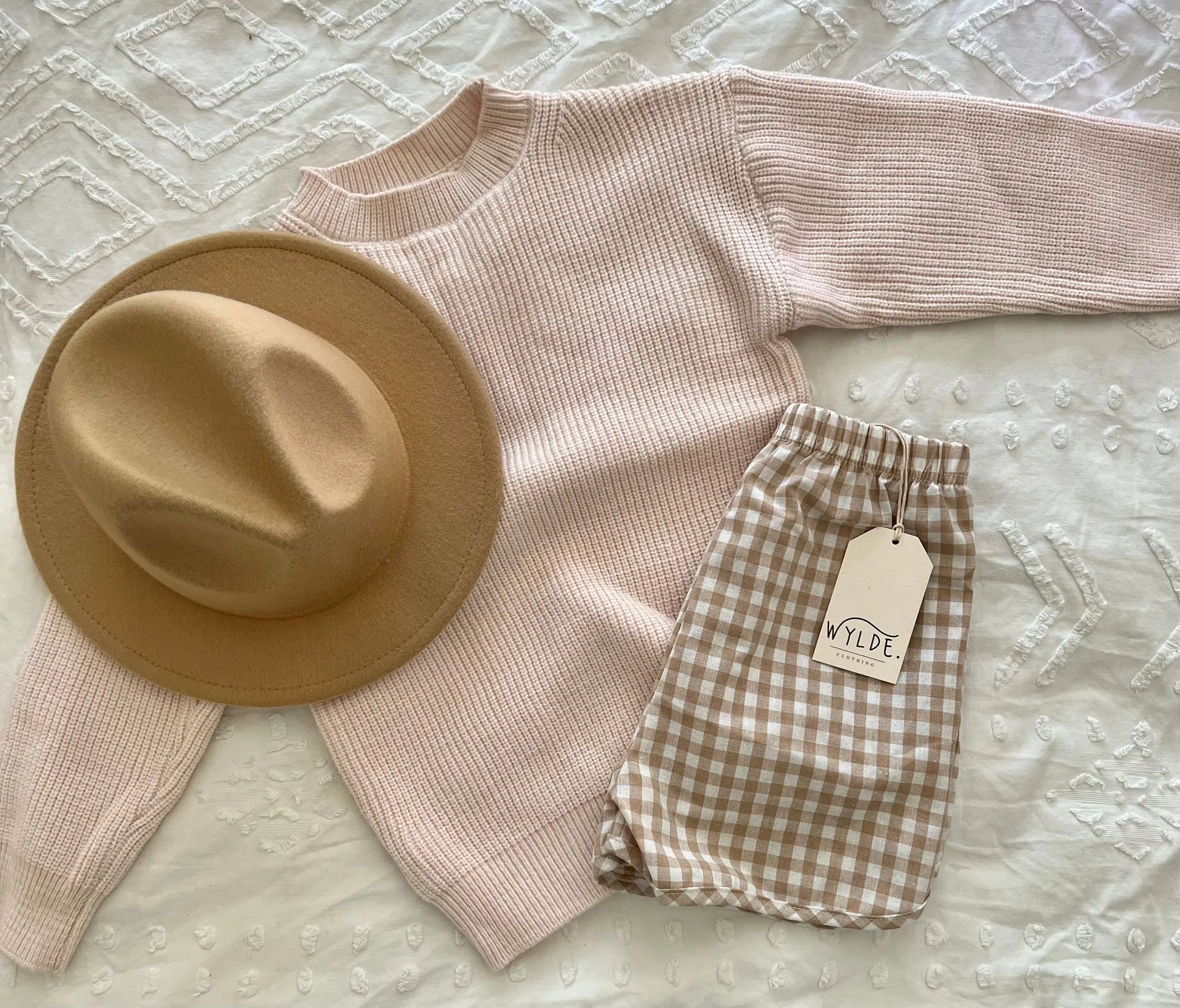 knit jumper | seashell wyldeclothing